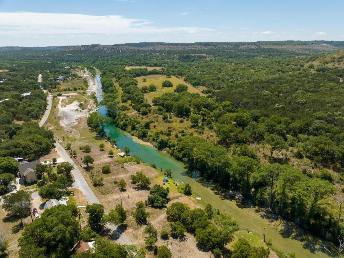 Kickin Back Villa Wimberley Exterior photo